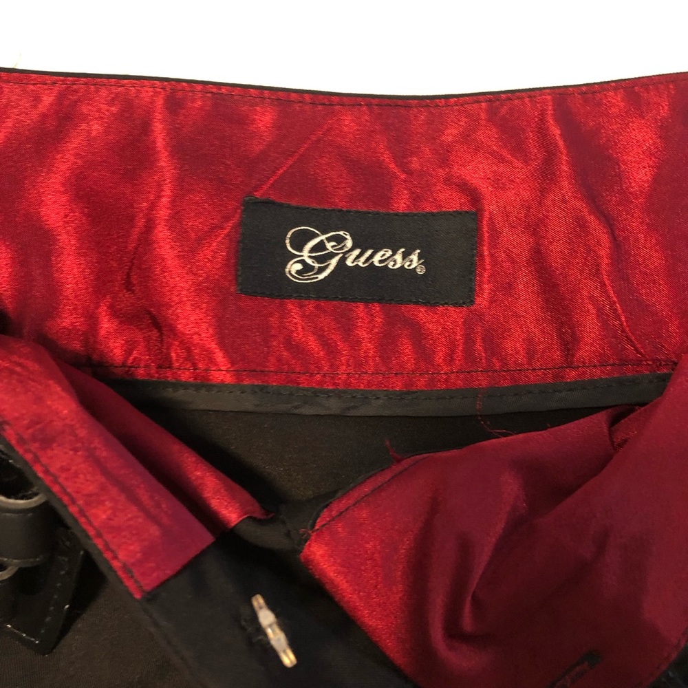 Guess skirt!